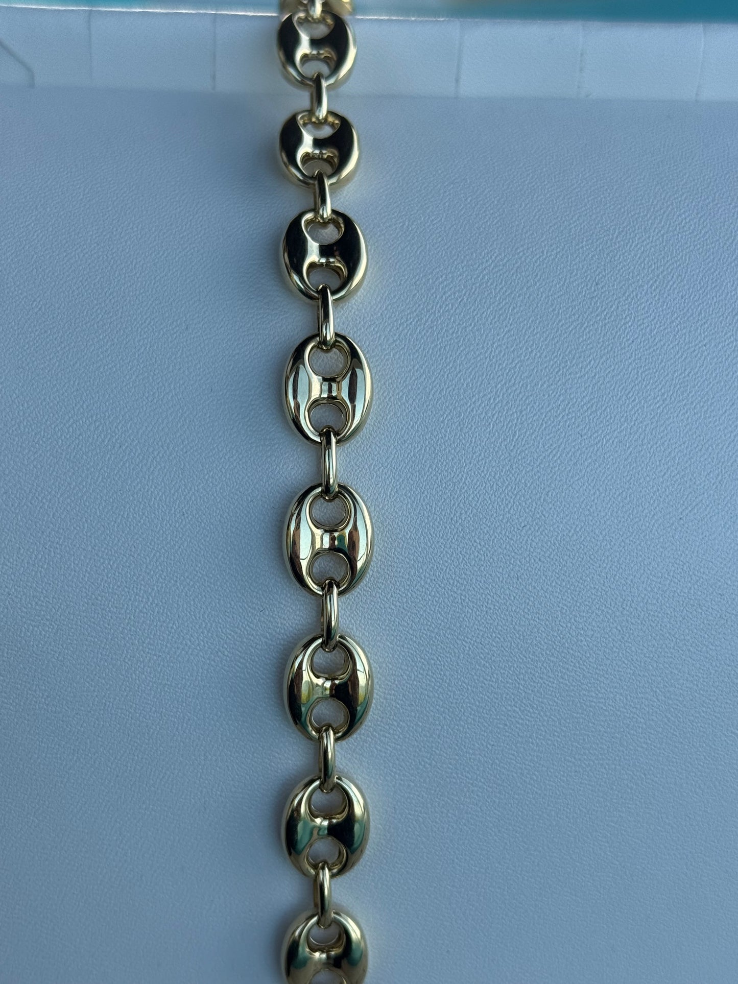 10k Gold Hollow Gucci 10mm Bracelet